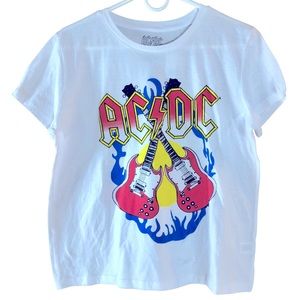 AC/DC Band NWT Graphic Women’s XL White Burnout Tee Shirt